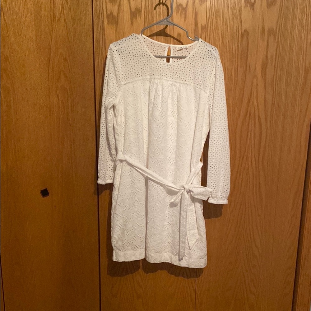 Elegant White Dress. Woman’s size XL.